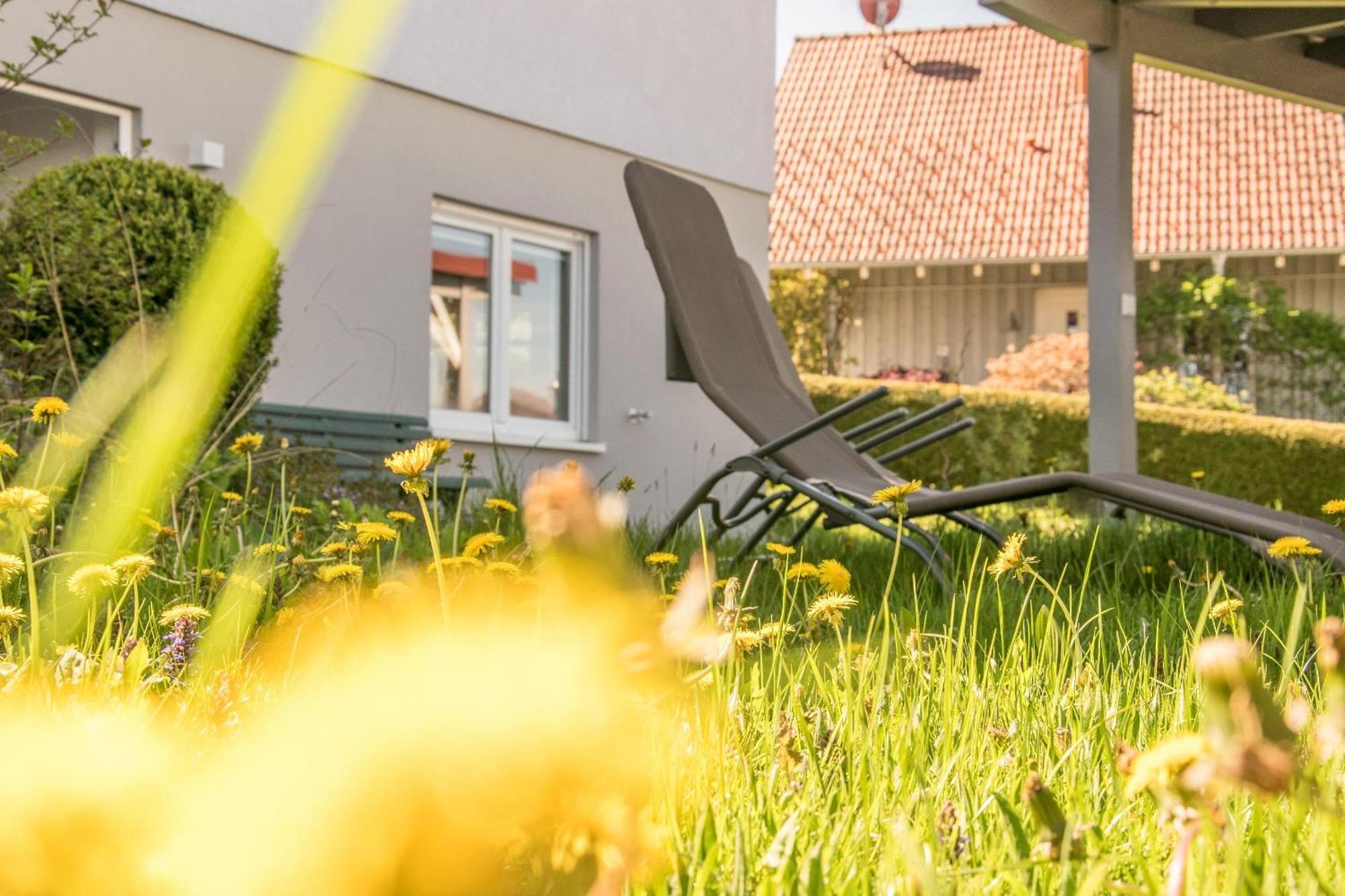 Ferienwohnung "Urlaub Bei Lina" Hergatz Buitenkant foto